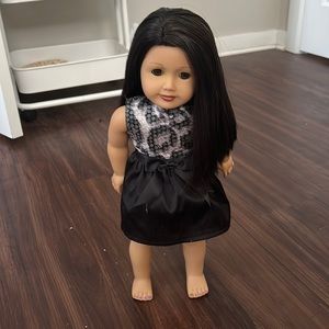 American girl doll actual doll look like you! Good condition! Black hair